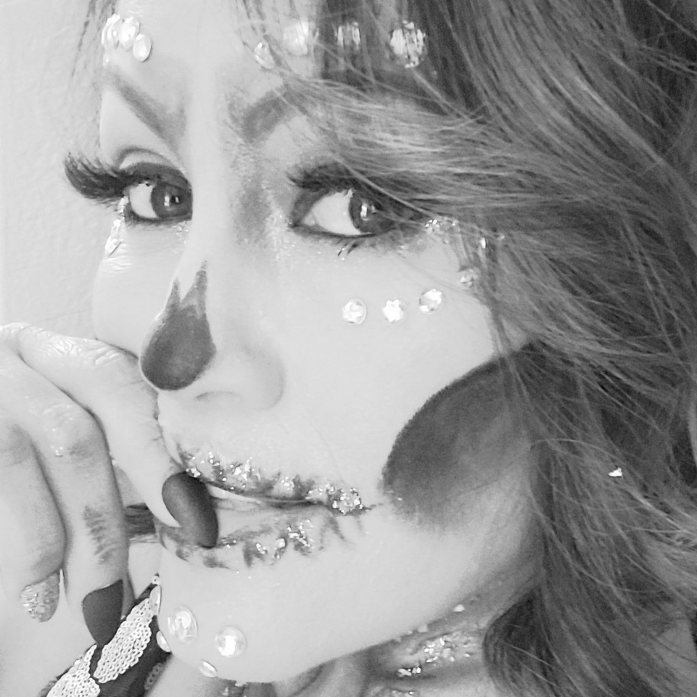 Meet your Posher, Posh